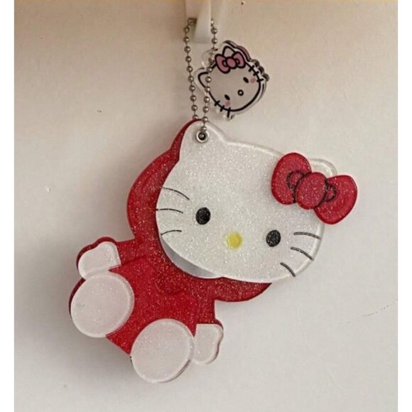 Hello Kitty Red Glitter Compact Makeup Mirror with Keychain - Picture 2 of 5